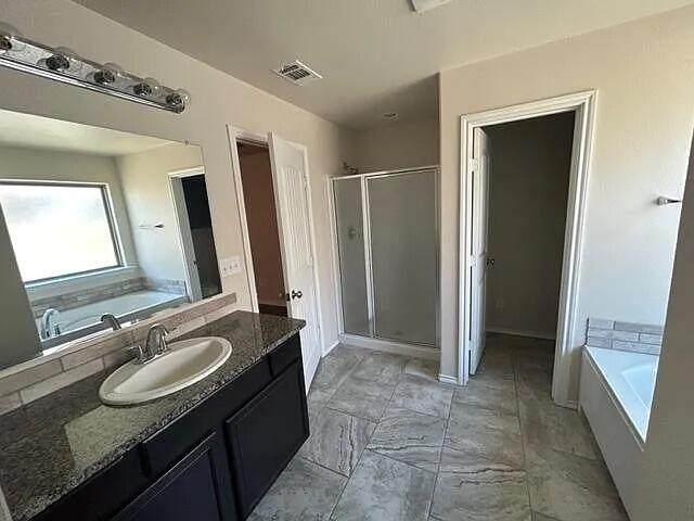 https://bt-photos.global.ssl.fastly.net/lubbock/orig_boomver_1_20260701154728020491000000-2.jpg