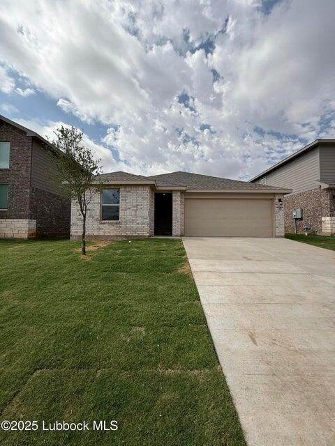 621 14th Street - Photo 1