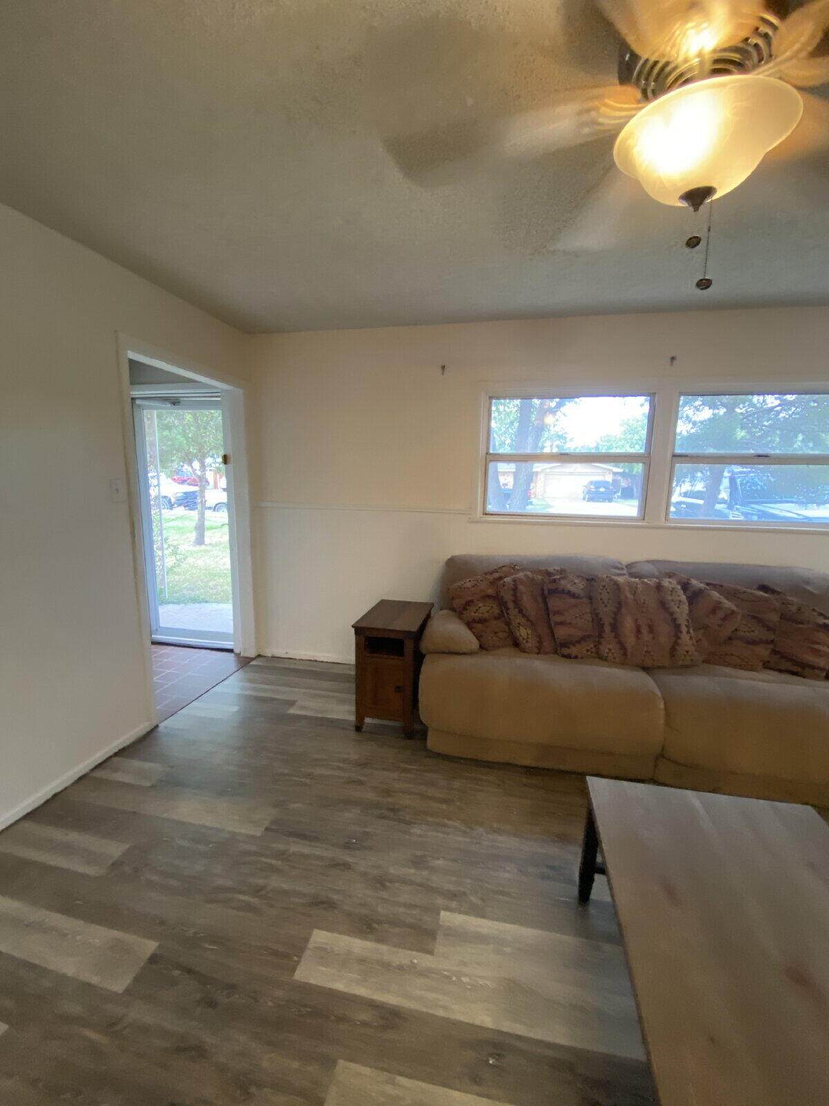 https://bt-photos.global.ssl.fastly.net/lubbock/orig_boomver_1_20260707210446502731000000-2.jpg