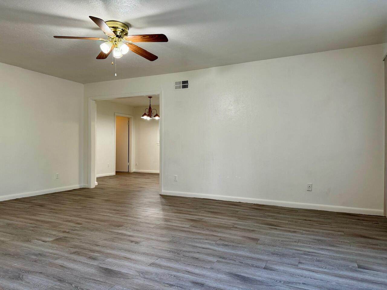 https://bt-photos.global.ssl.fastly.net/lubbock/orig_boomver_1_20260709134056557532000000-2.jpg