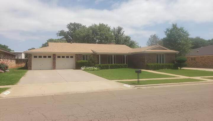 5708 77th Street - Photo 1