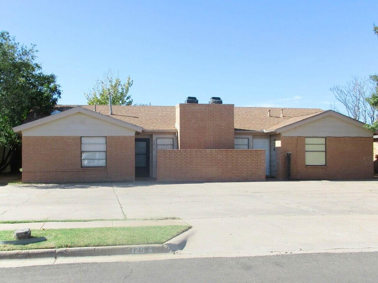 125 Troy Avenue - Photo 1