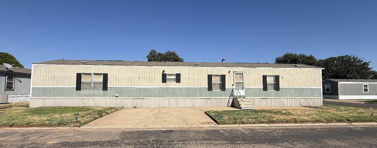 6801 19th Street - Photo 1