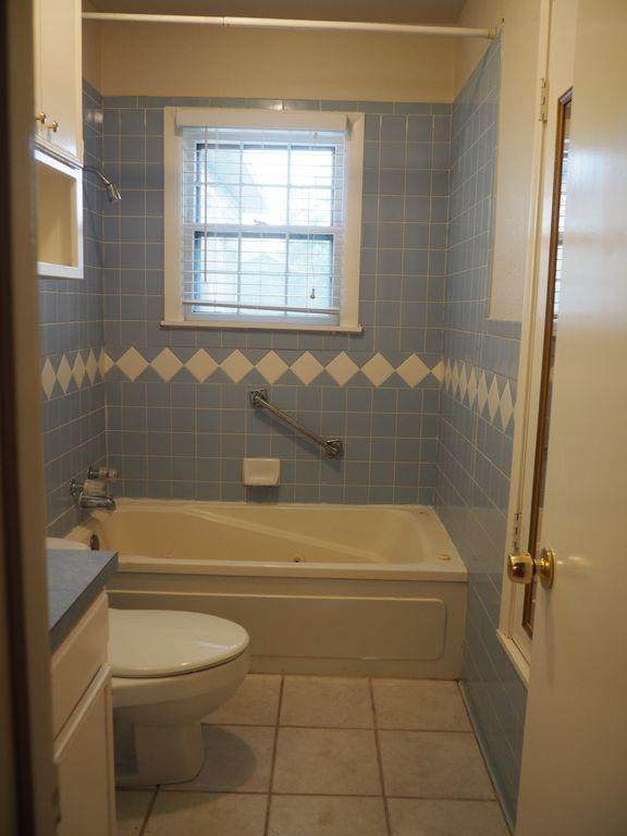 2520 39th Street - Photo 1