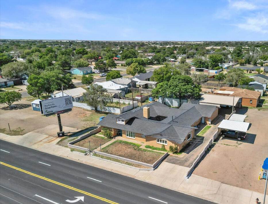 1004 College Avenue - Photo 1