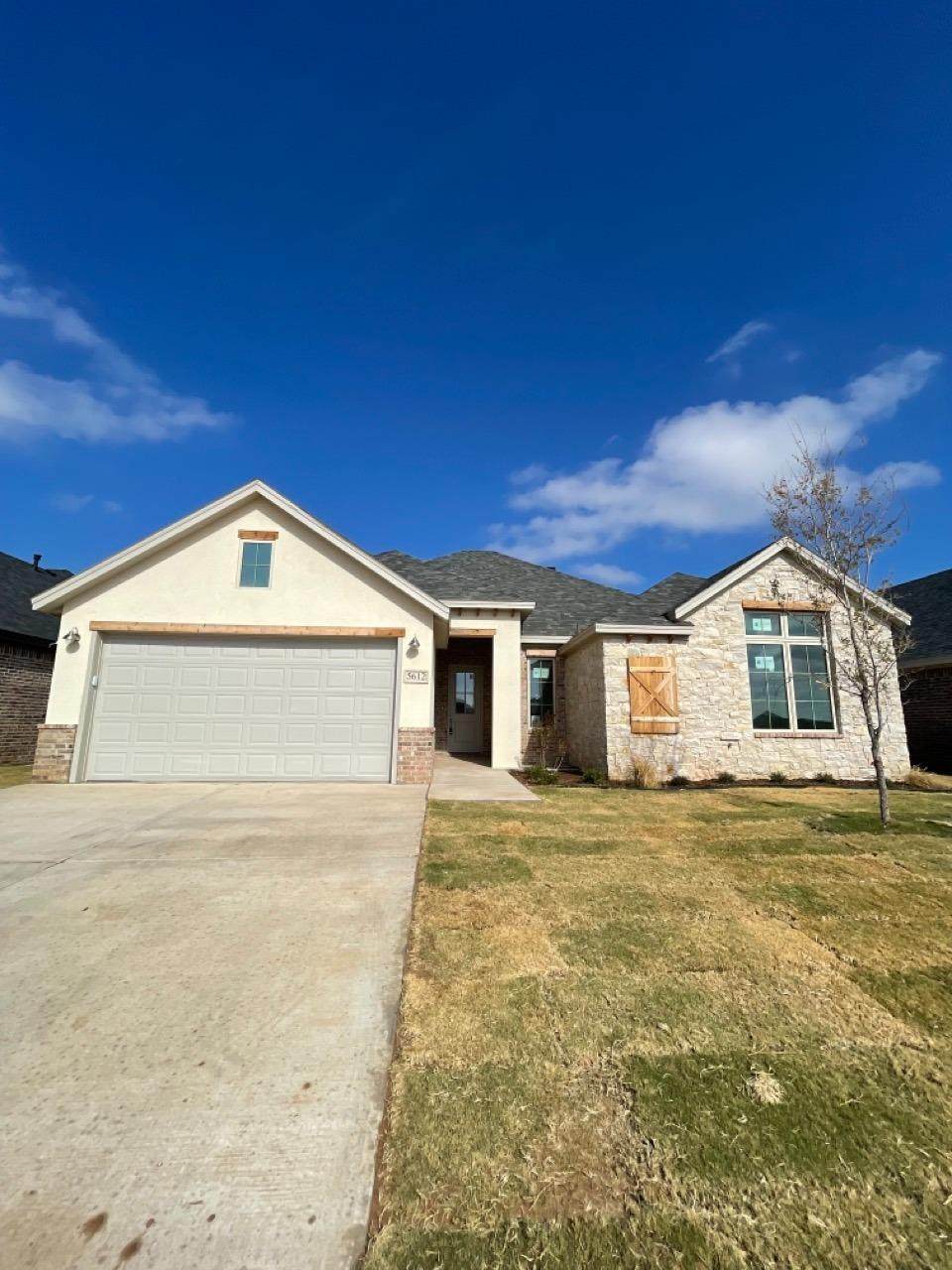 5612 119th Street - Photo 1