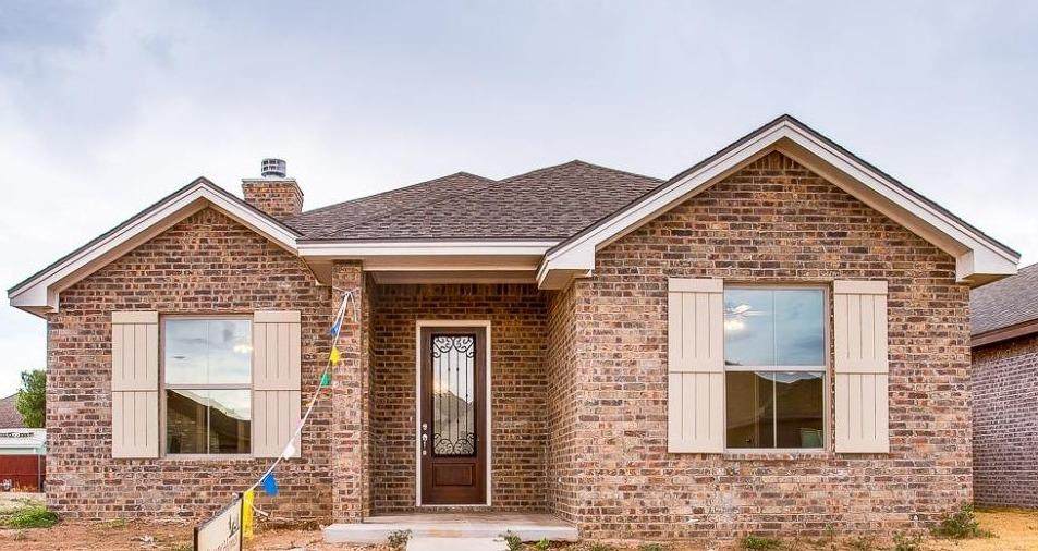 208 Cowboy Lane - Photo 1