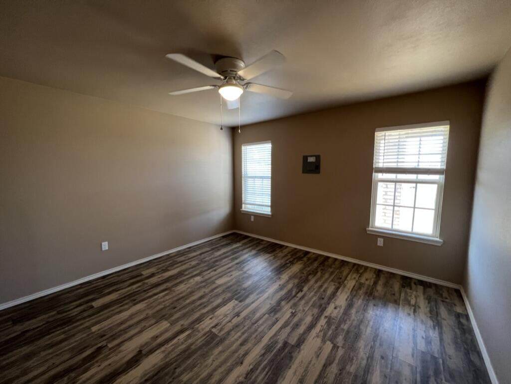 2401 Avenue N - Photo 1