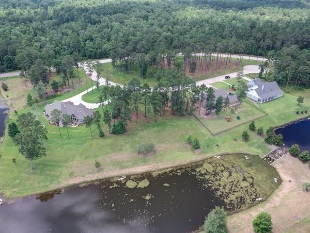 106 Riviera Drive - Photo 1
