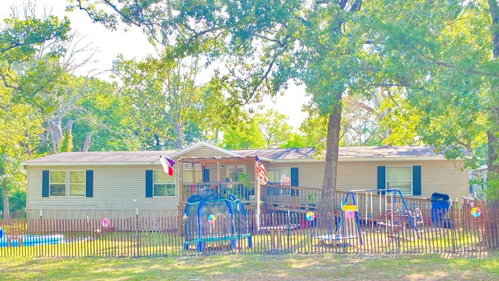 802 Cozy Cove - Photo 1
