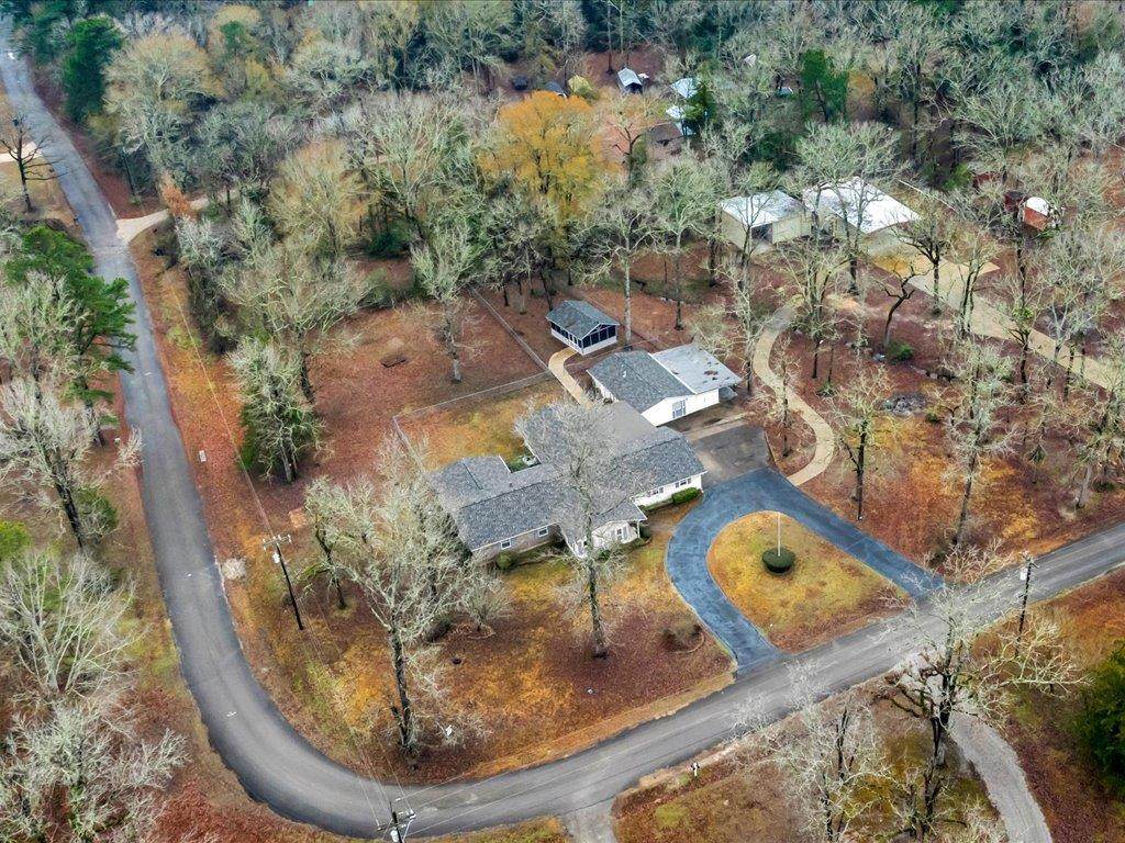 151 Lancewood Circle - Photo 1