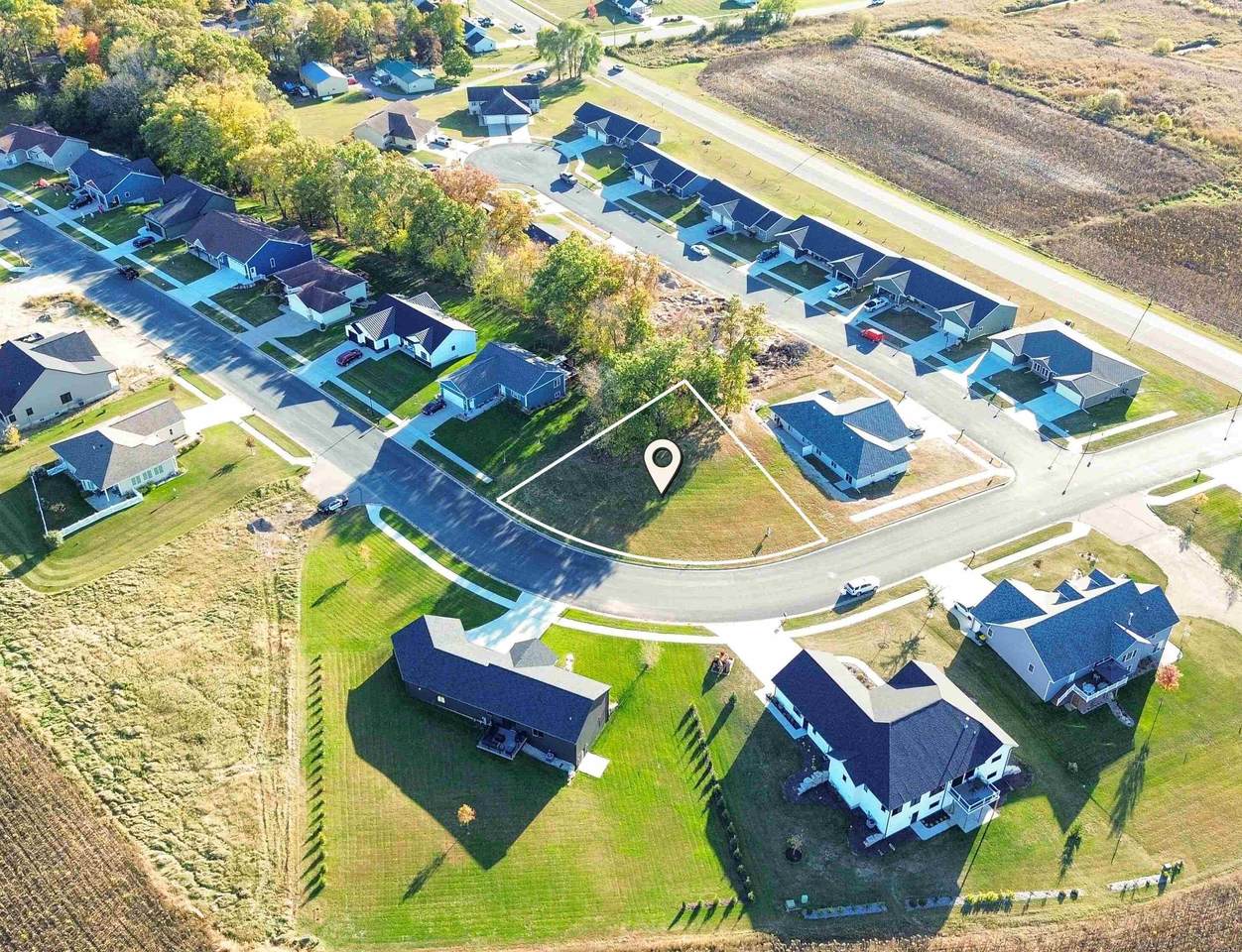 836 Hay Creek Trail - Photo 1