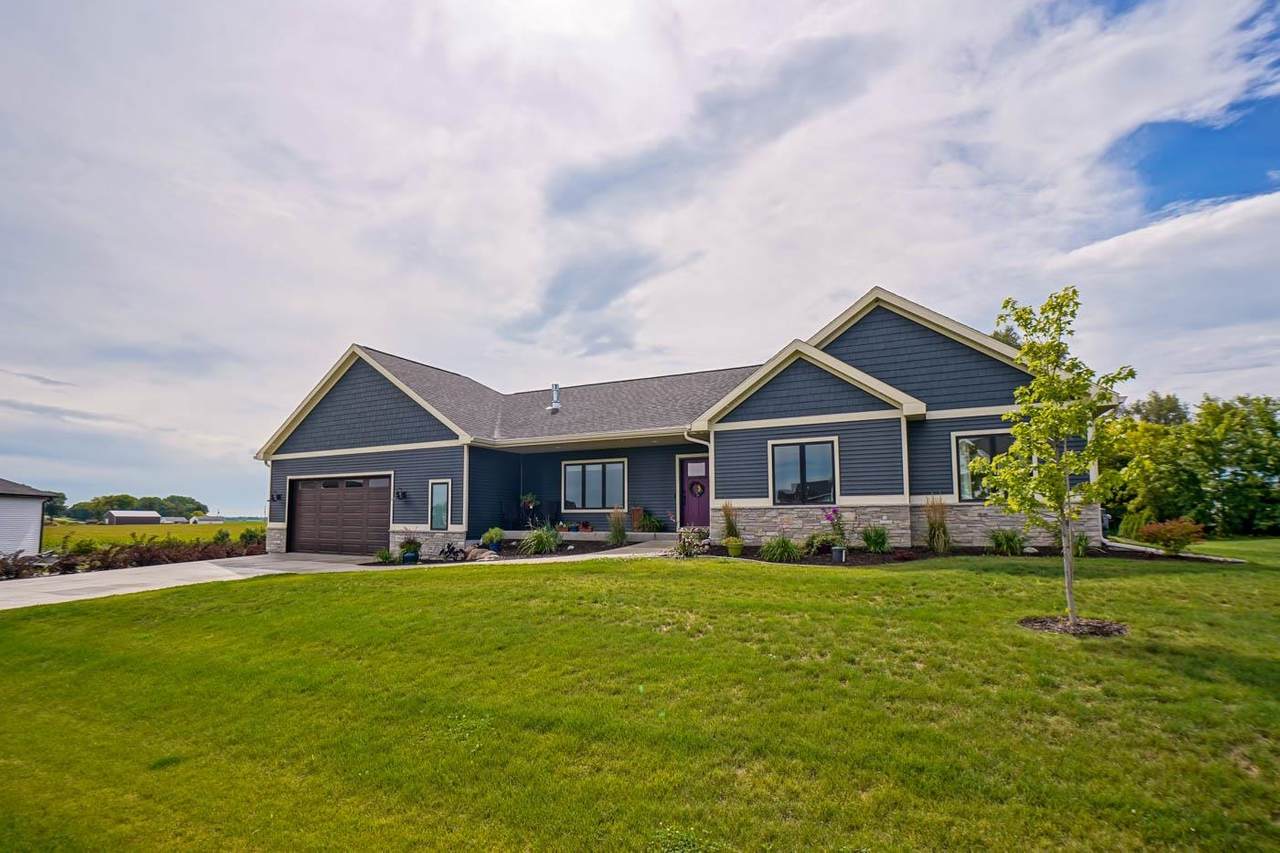 2908 Fern Dr - Photo 1