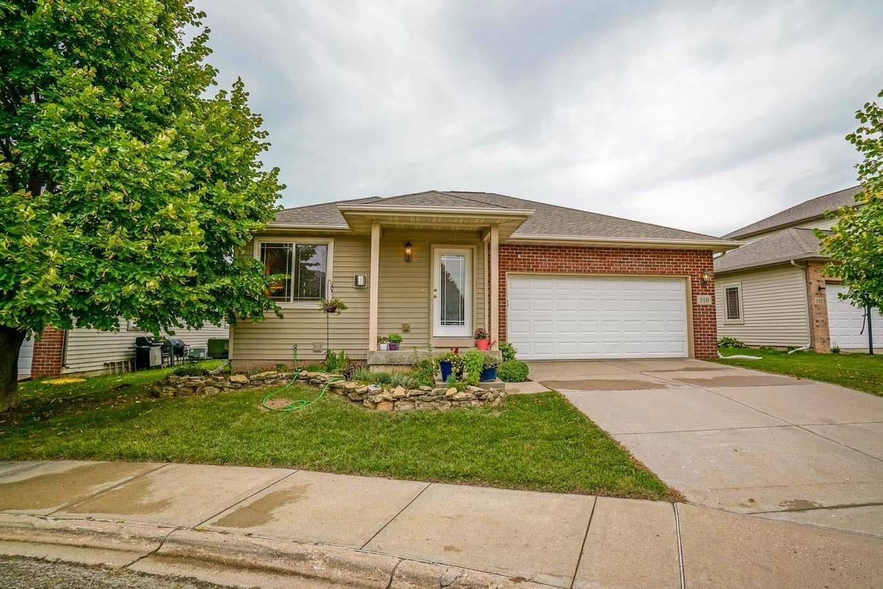 510 Lexington Dr - Photo 1