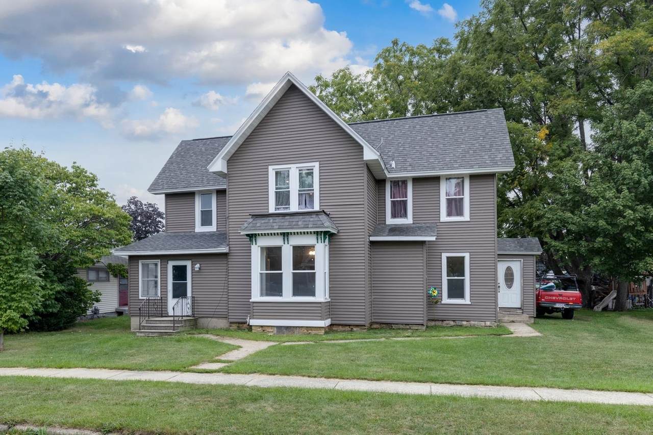 138 Depot St - Photo 1