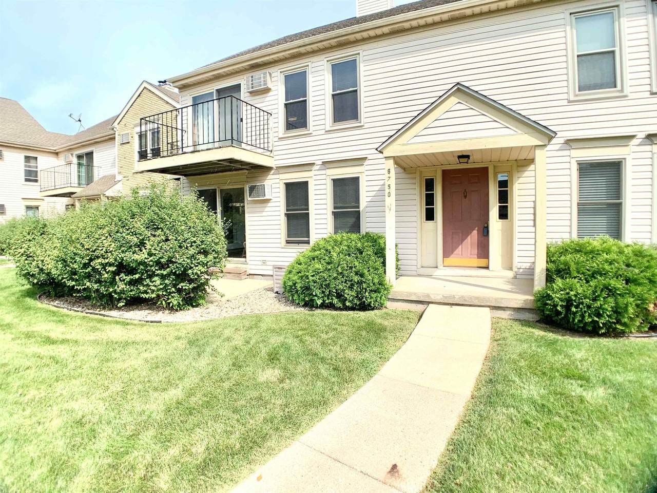 6750 Park Ridge Dr - Photo 1