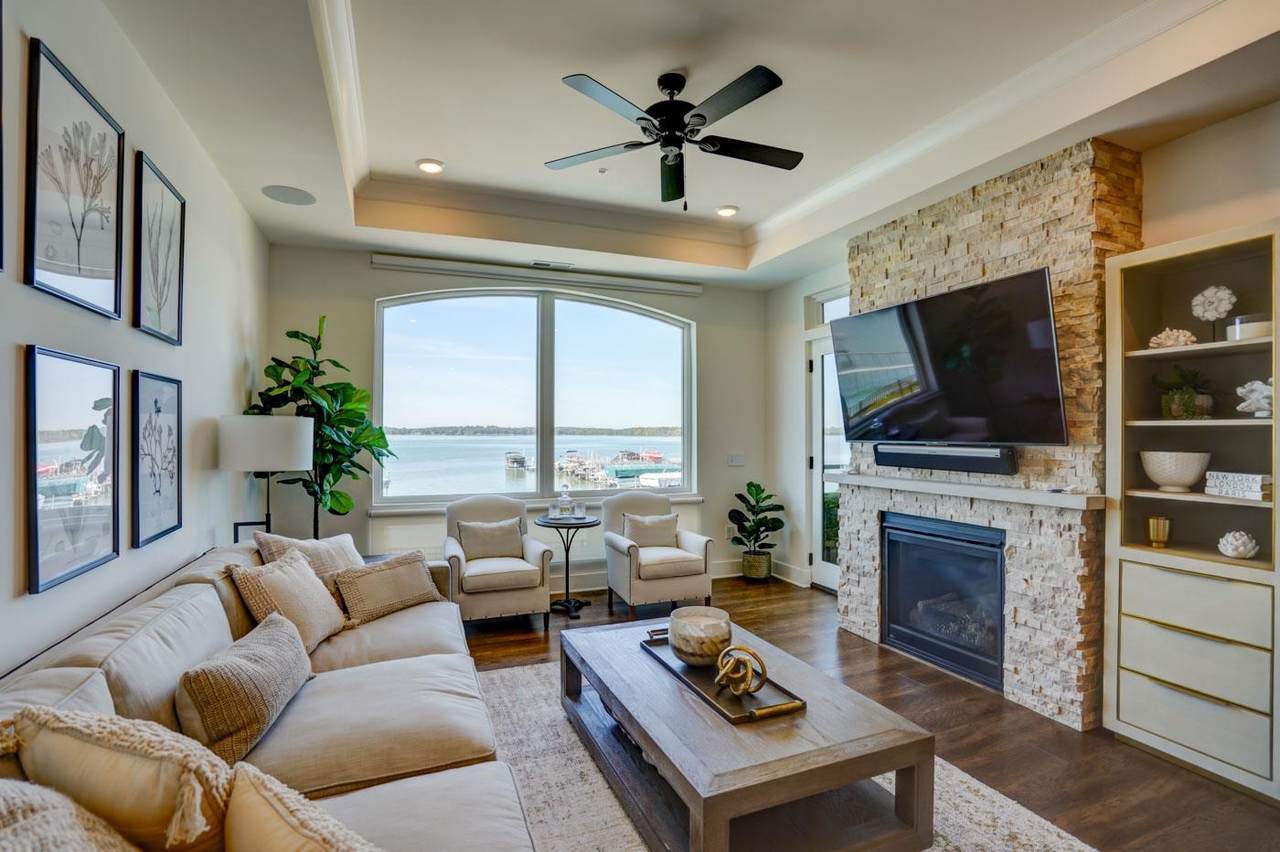 5604 Lake Edge Rd - Photo 1
