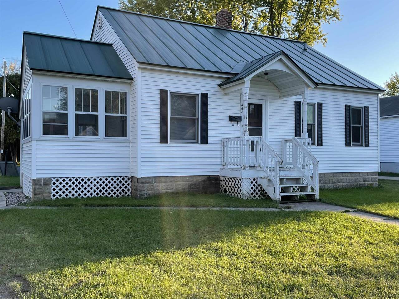 468 West Ave - Photo 1