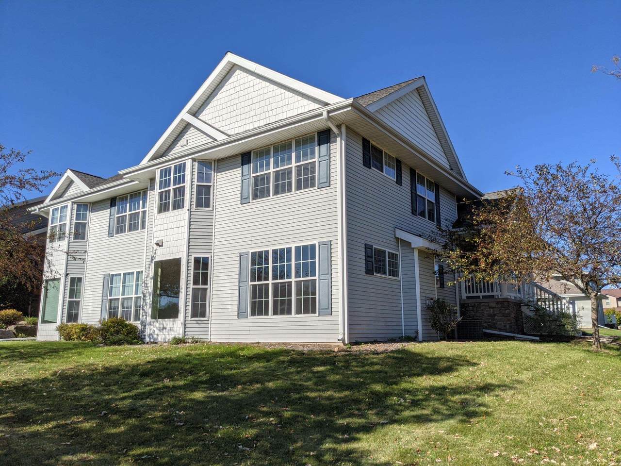 5200 Sassafras Dr - Photo 1