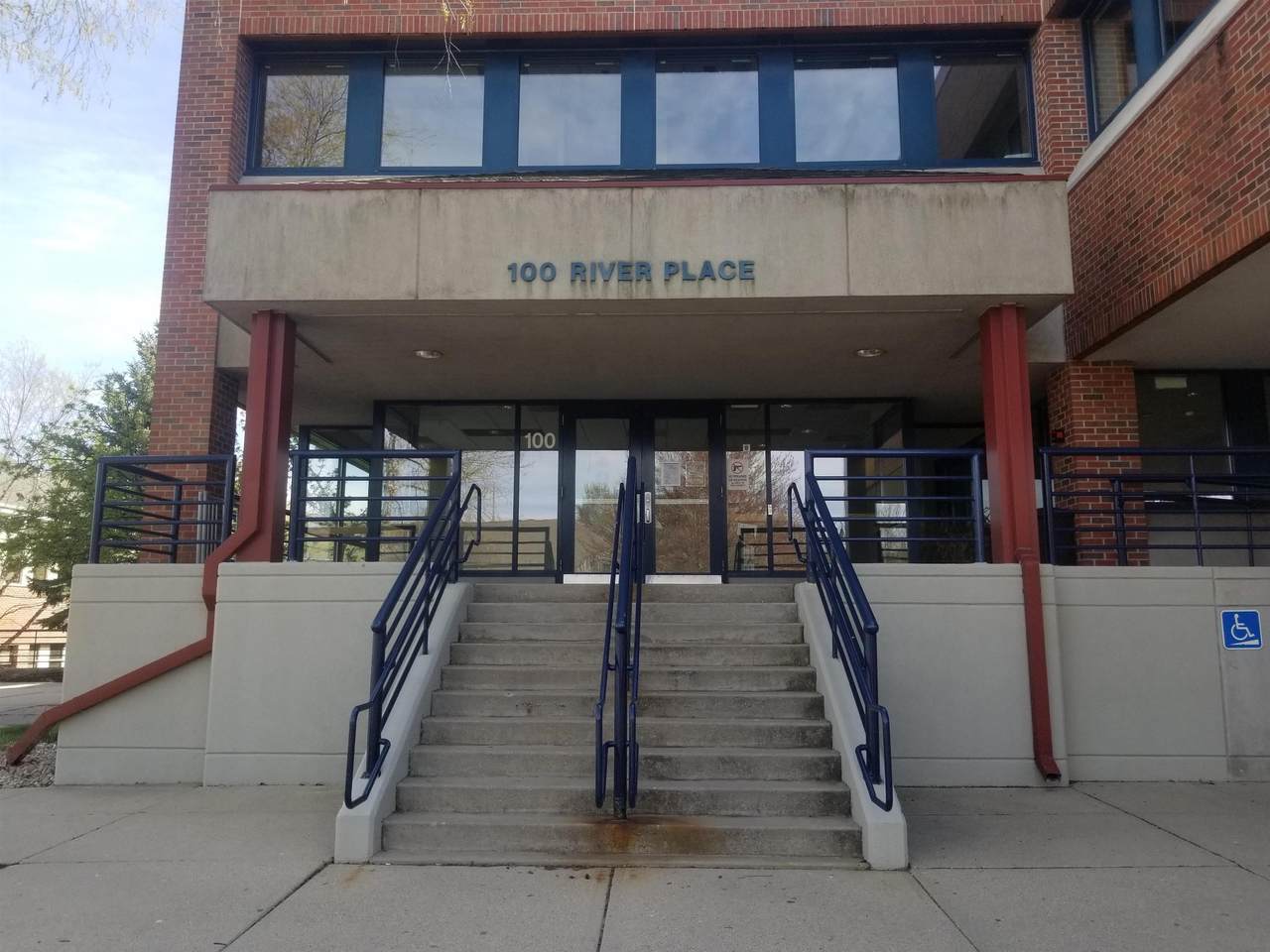 100 River Place - Photo 1