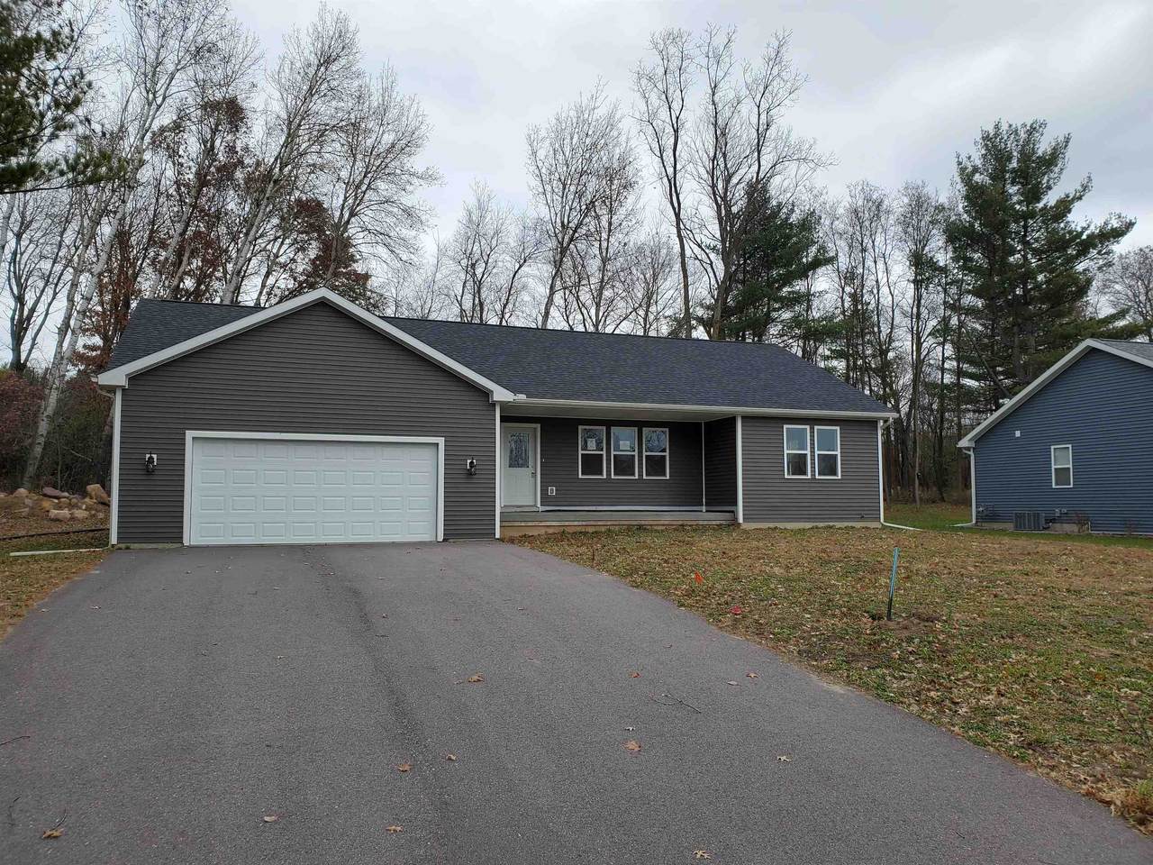 418 Viola Ct - Photo 1