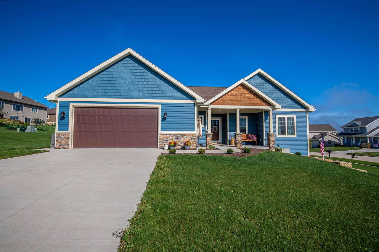 202 Cardinal Way - Photo 1