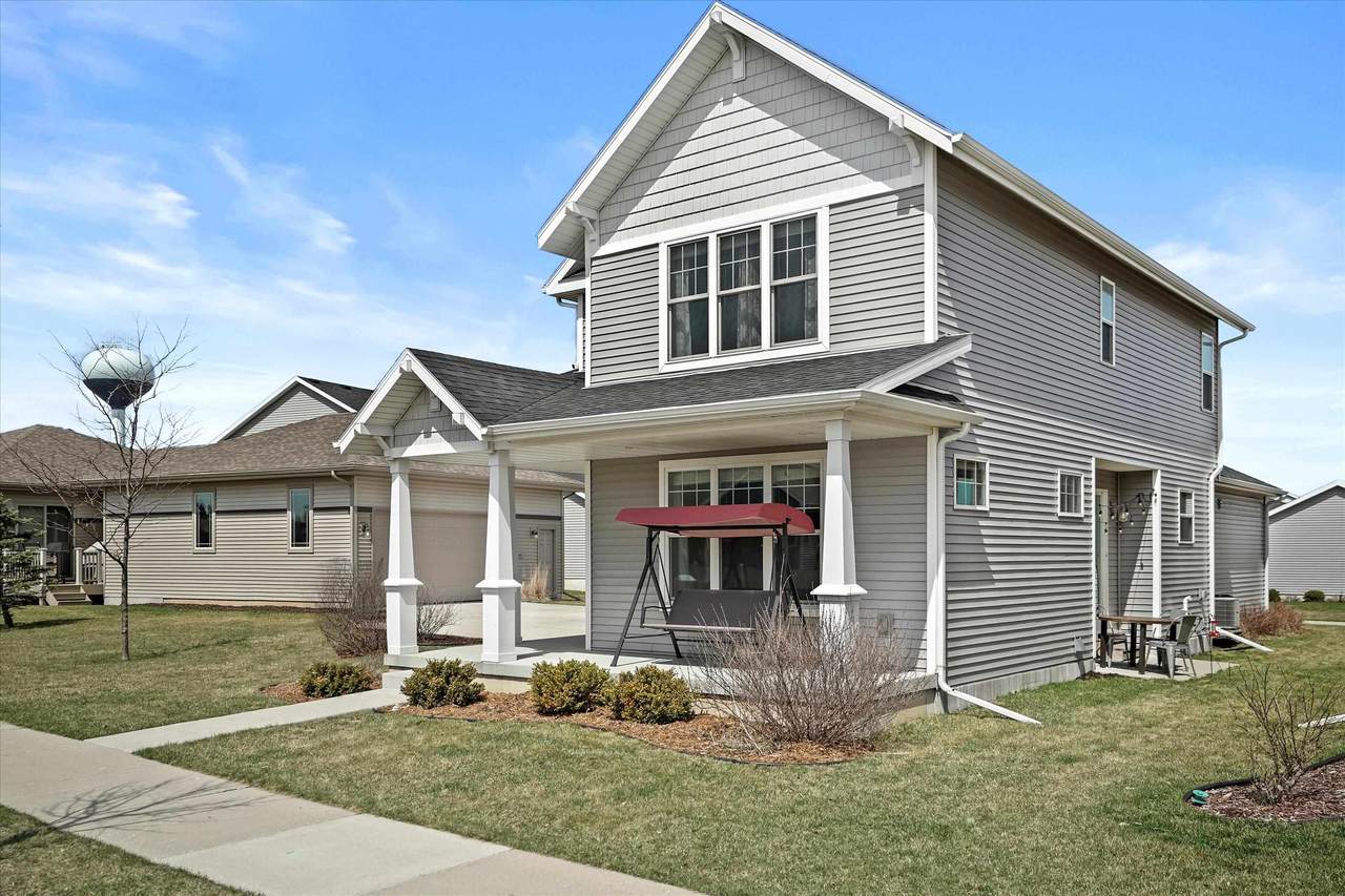 6106 Dominion Dr - Photo 1