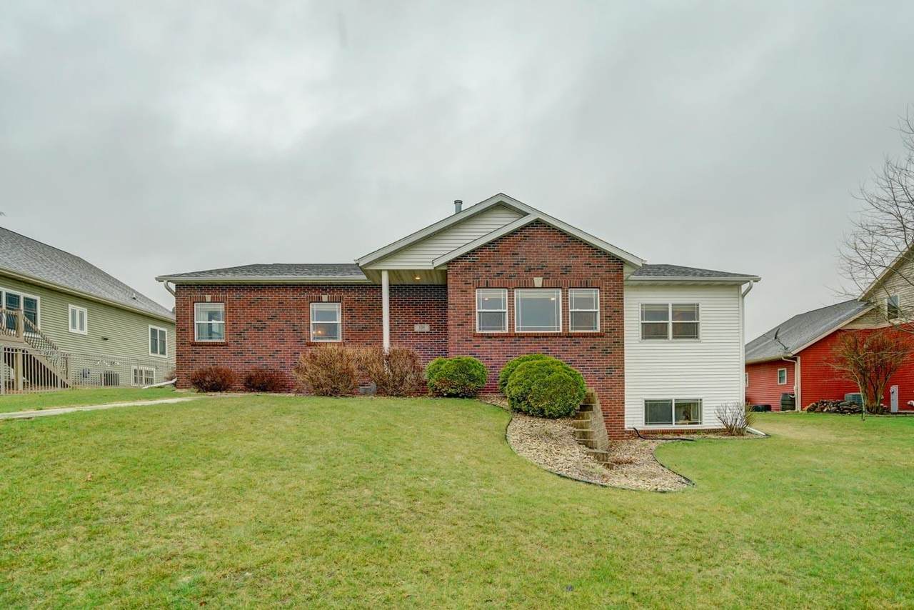 124 Fieldstone Dr - Photo 1