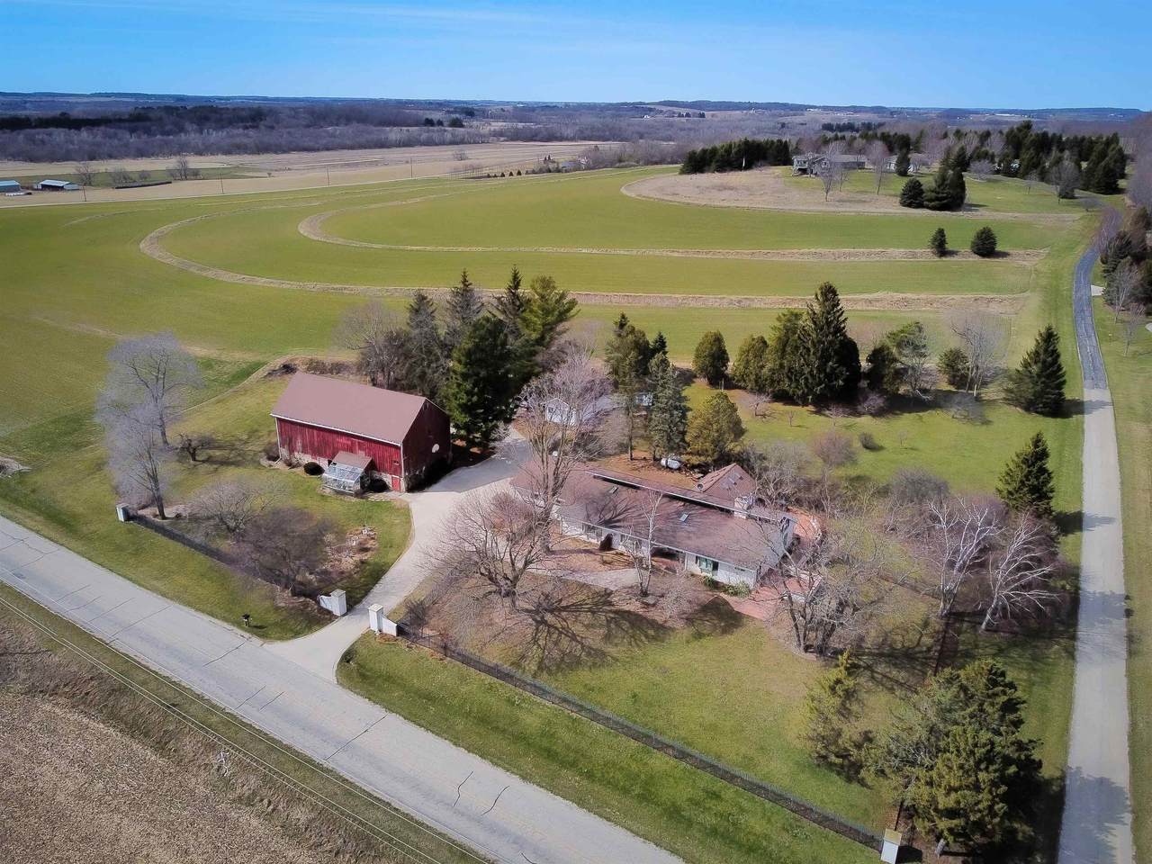 W7816 Island Rd - Photo 1