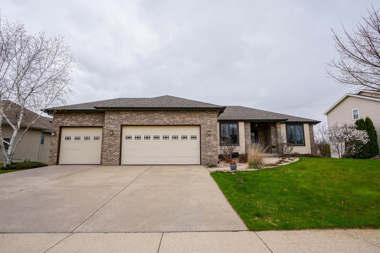 335 Meadow Crest Tr - Photo 1