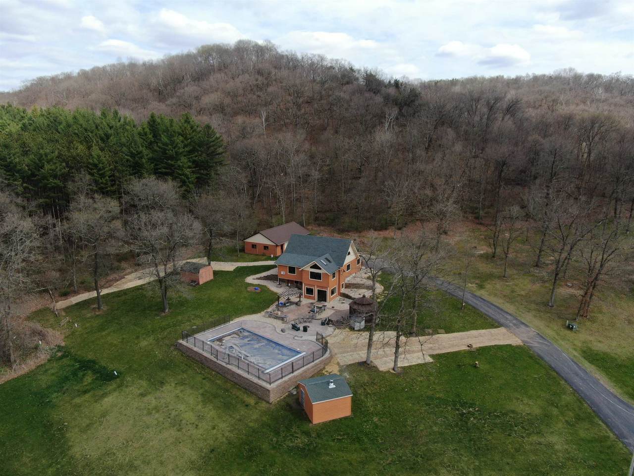 48530 Enke Ln - Photo 1