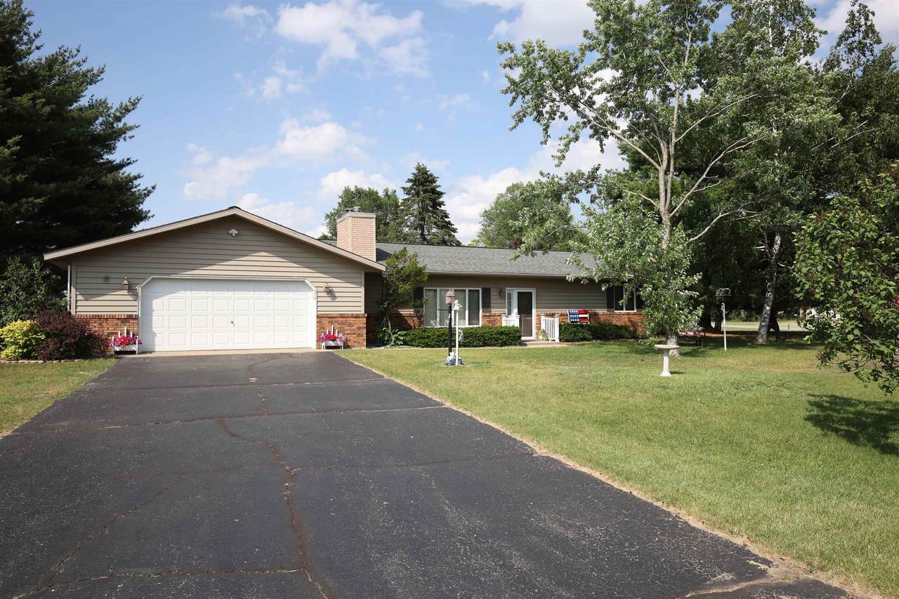 N6810 Raymond Rd - Photo 1