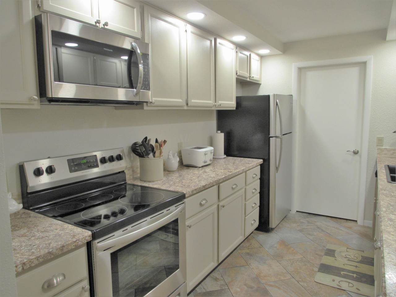 1414 Wheeler Rd - Photo 1