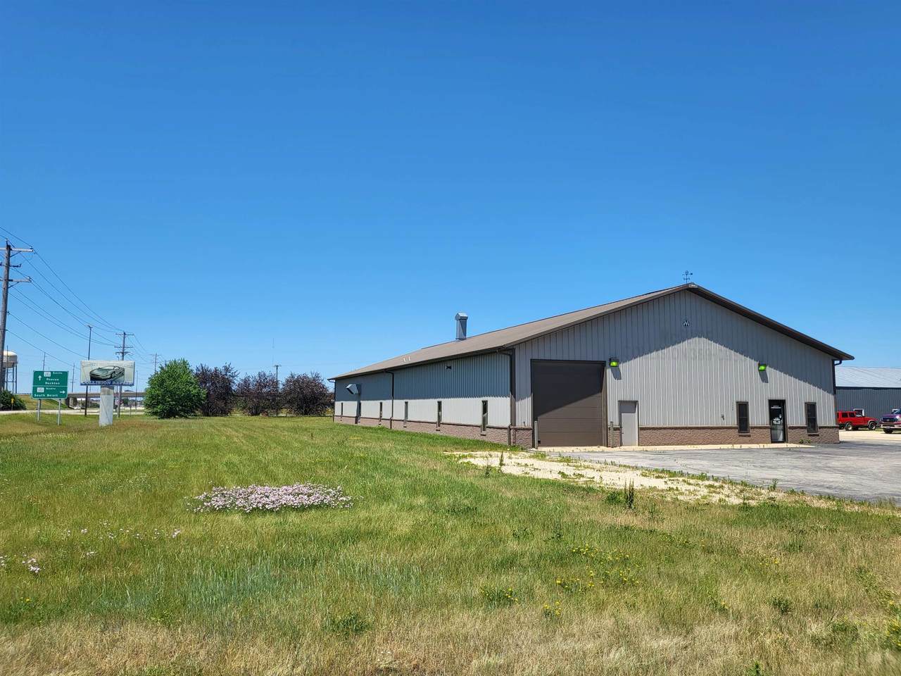 13548 Metric Rd - Photo 1