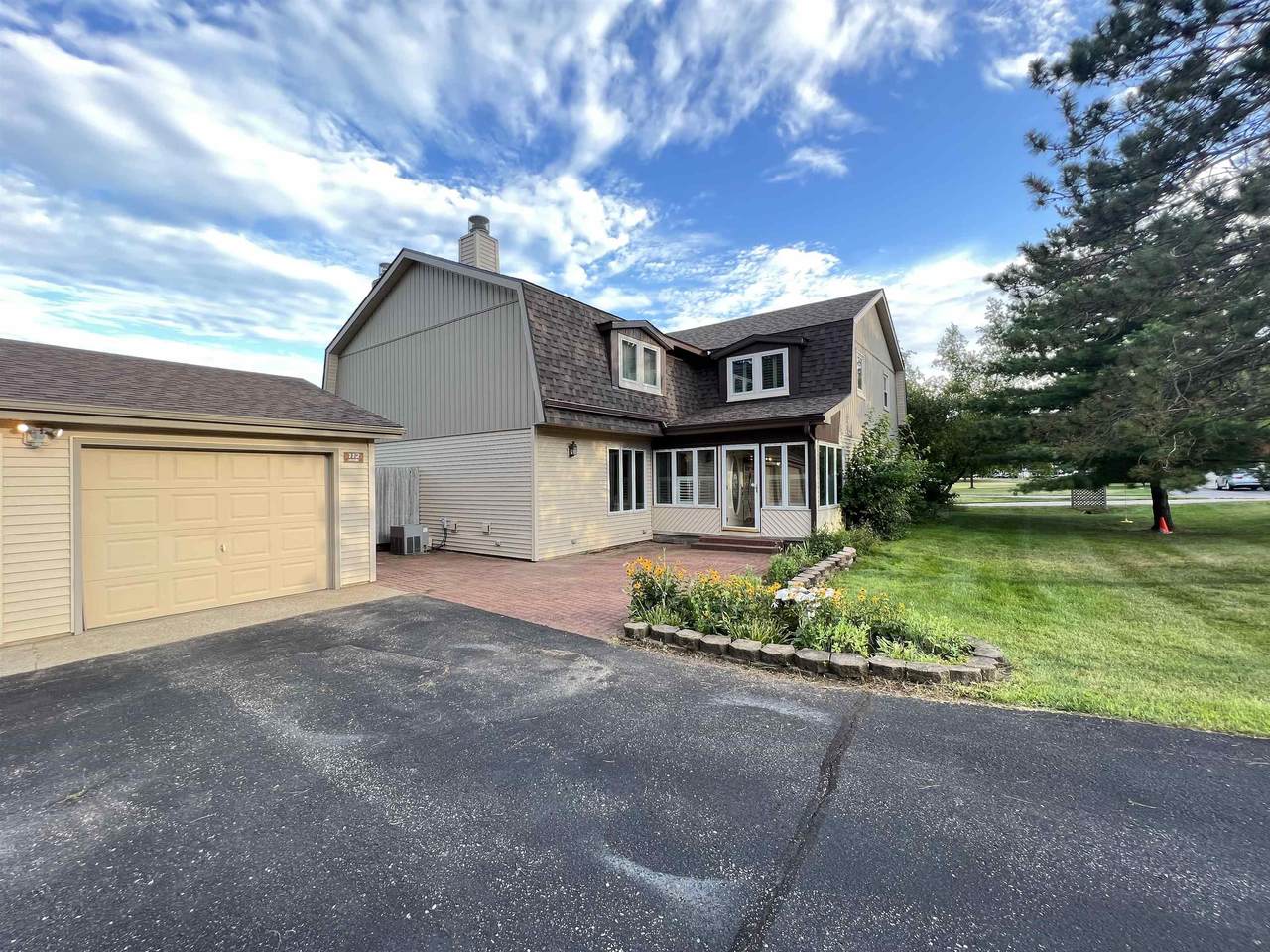 112 Saddle Ridge - Photo 1