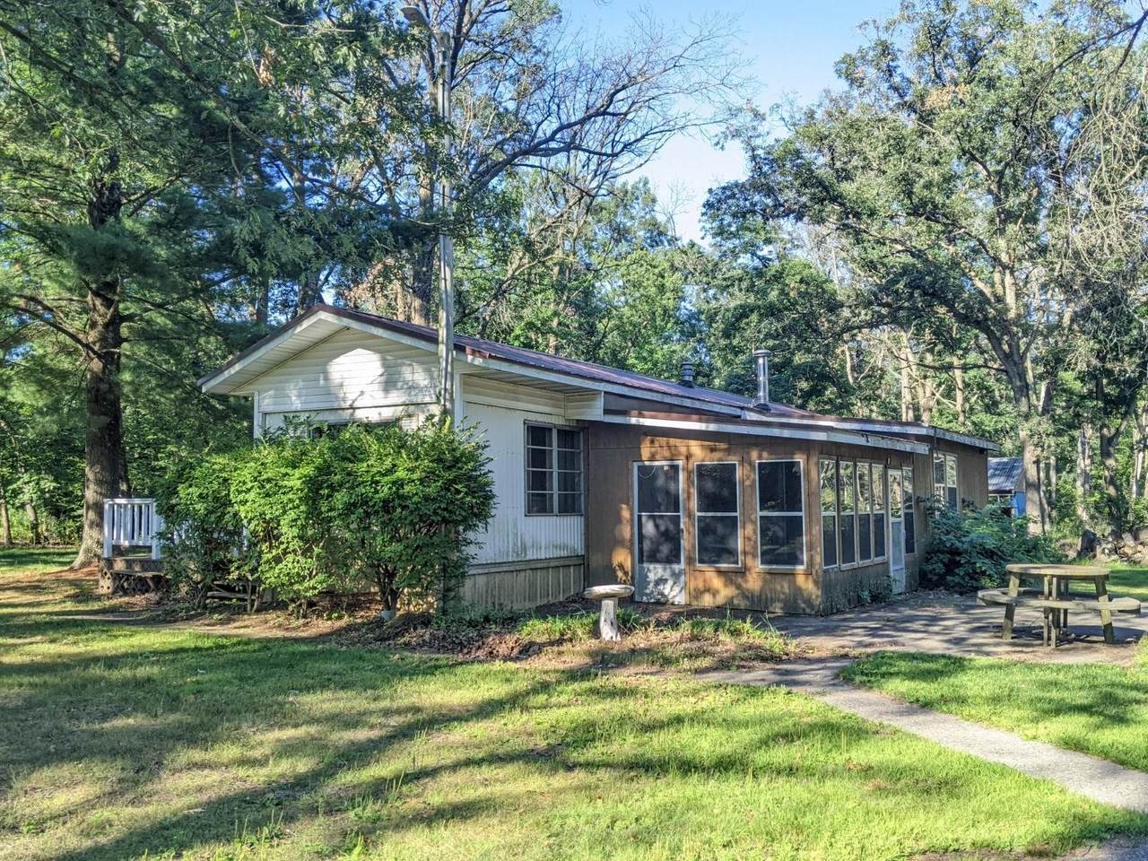 2161 6th Ave - Photo 1