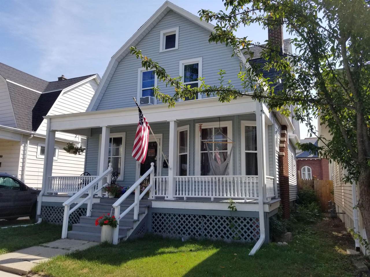 1505 Thurston Ave - Photo 1