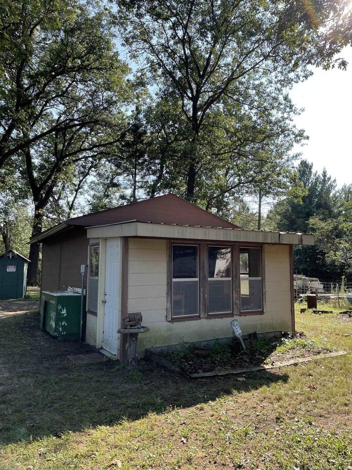 651 Pine Rd - Photo 1