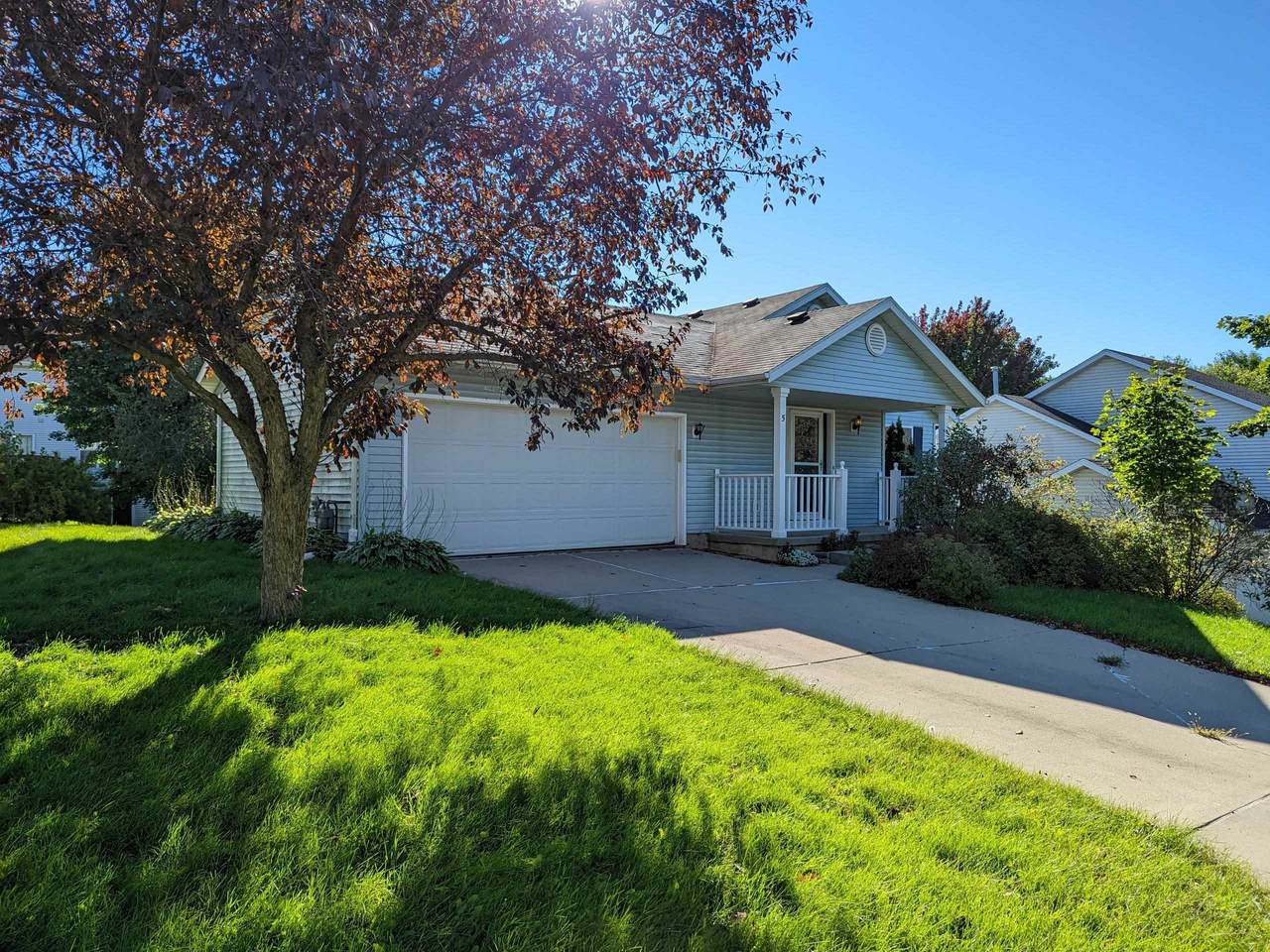 5 Fleischman Cir - Photo 1