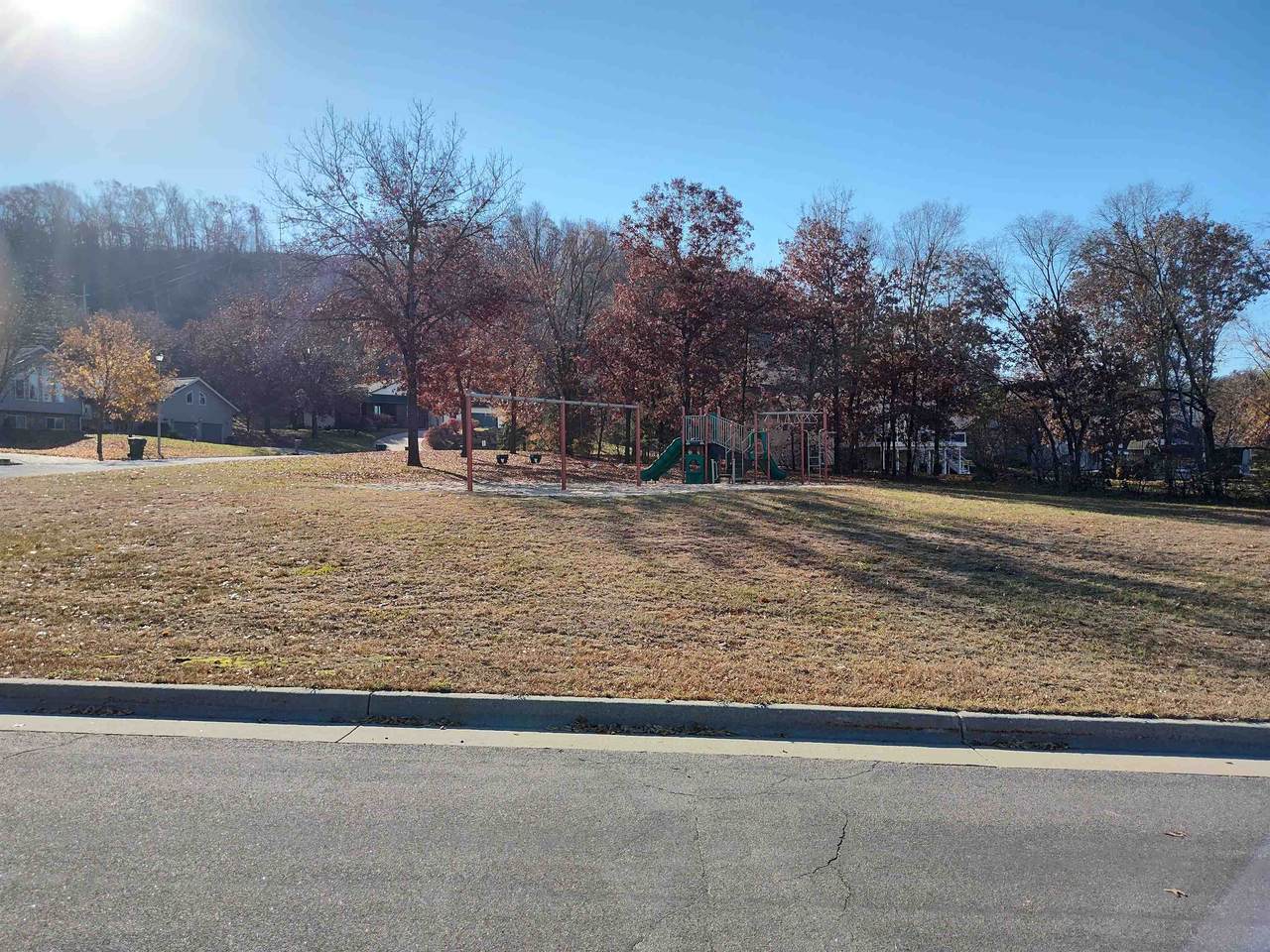 113 Windsong Ct - Photo 1