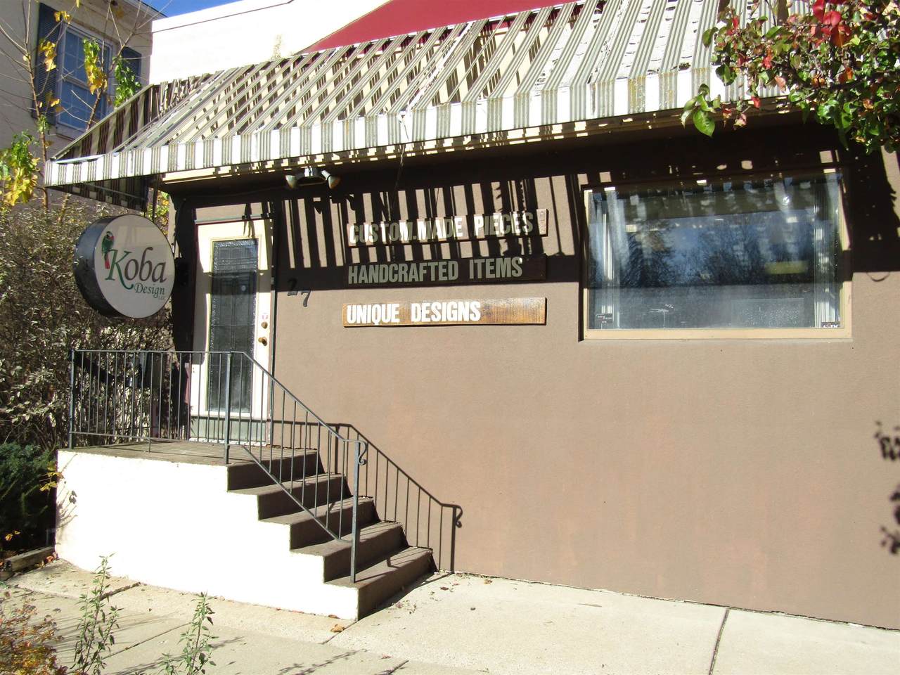 27 Racine St - Photo 1