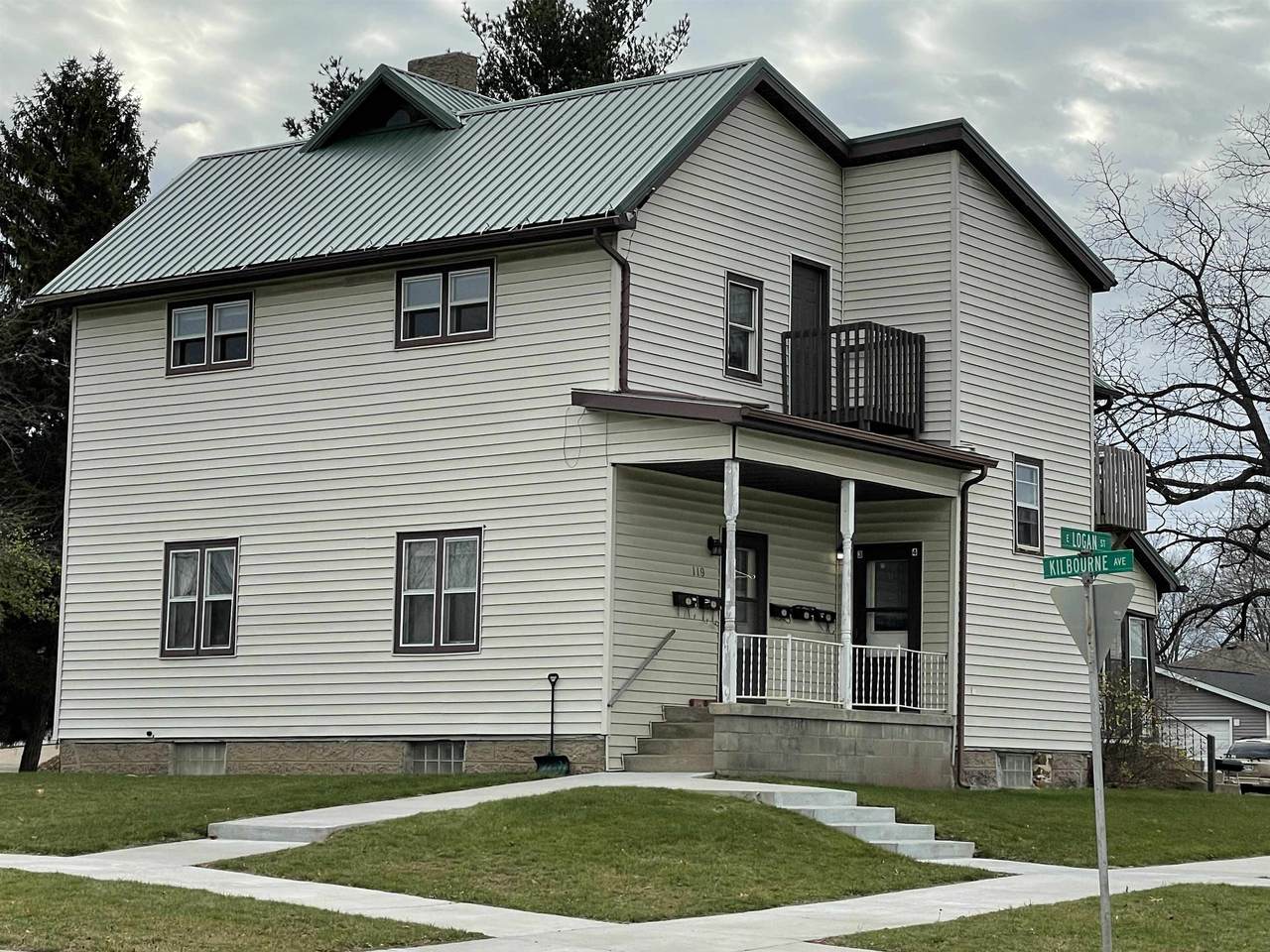 119 Logan St - Photo 1