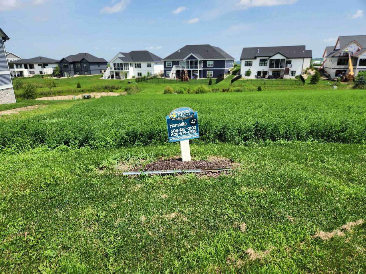 837 Valley Road - Photo 1