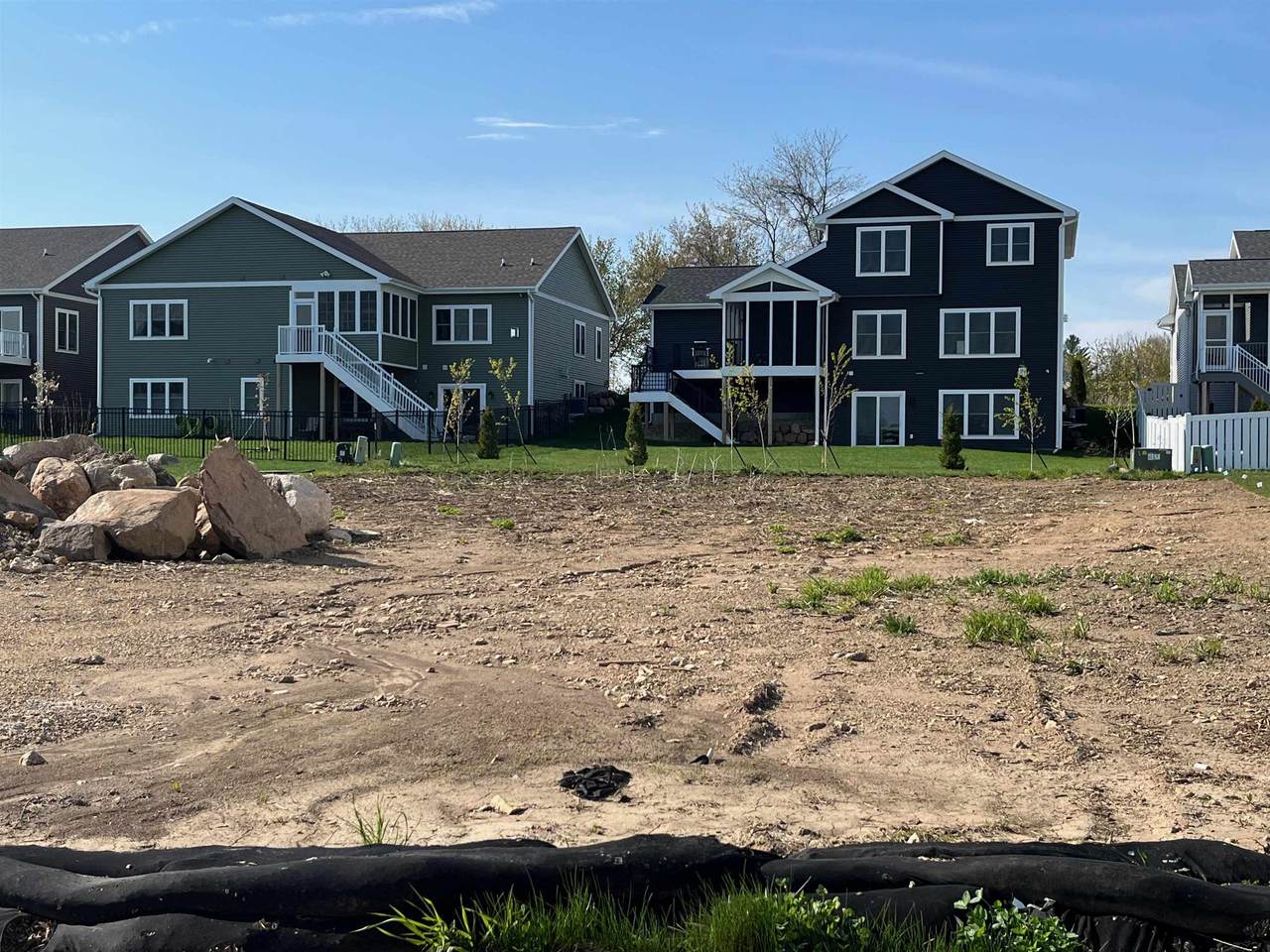 9433 Cobalt Street - Photo 1