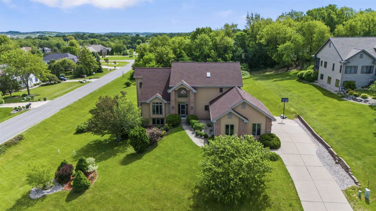 4544 Ellington Way - Photo 1