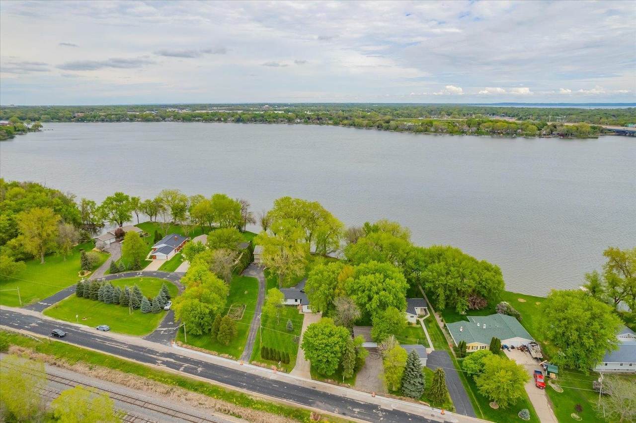 1781 Butte Des Morts Beach Road - Photo 1
