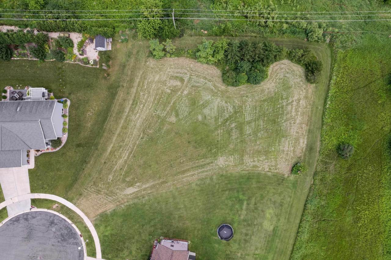 100 Honeycrisp Drive - Photo 1