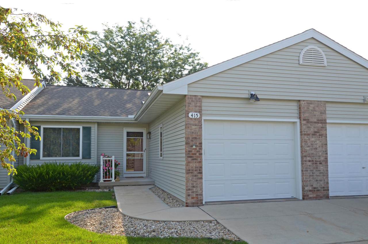 415 Kensington Square - Photo 1