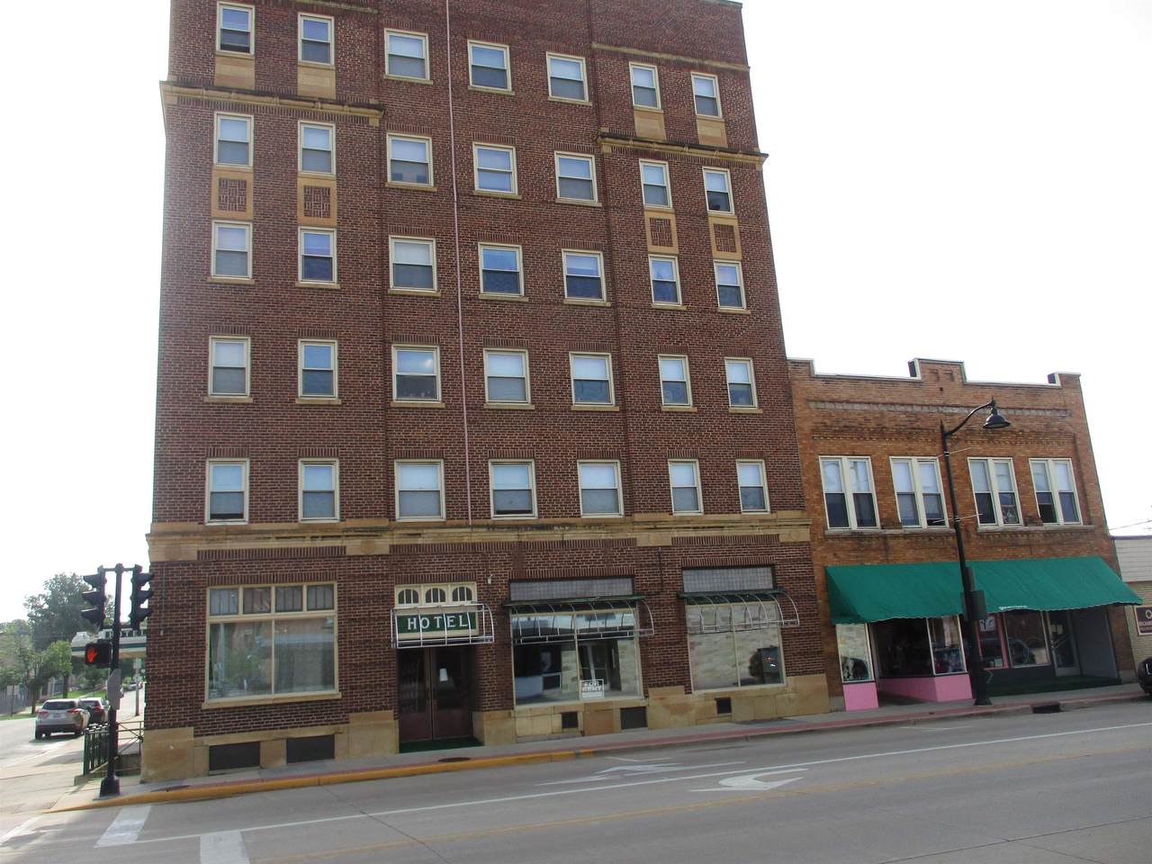 103 Maple Avenue - Photo 1