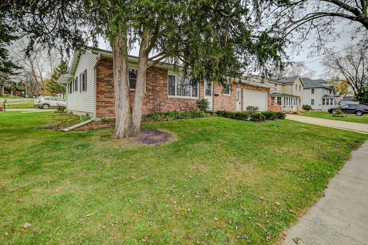 304 Polk Street - Photo 1